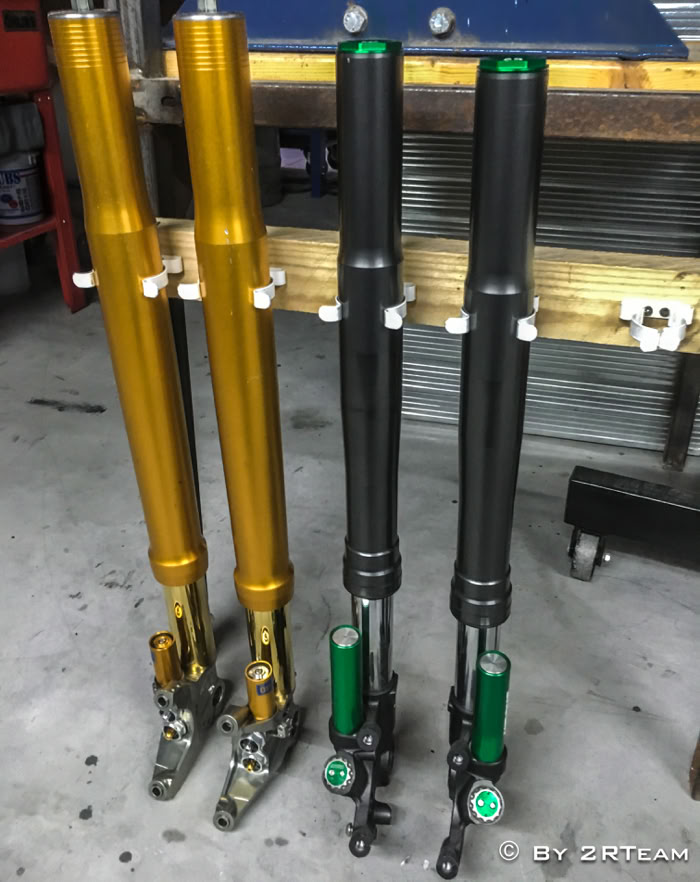 Changement de joint spy de fourche, bague de friction, boitier joint d’amortisseur, déblocage vis de réglage hydraulique, démontage / échange pied de fourche... liste non exhaustive.