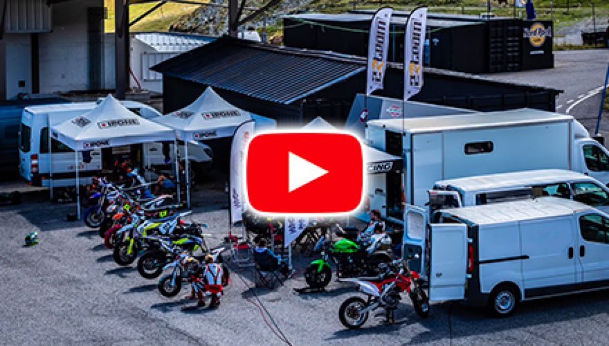 Camp d'été motos sur le circuit d'Andorre aout 2022 en vidéo.