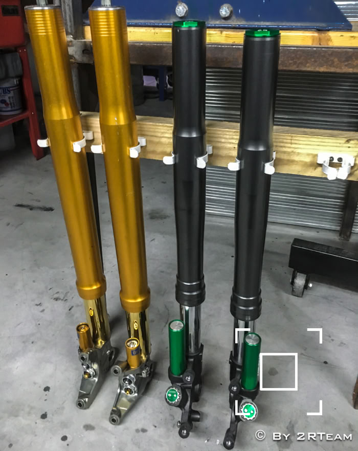 Changement de joint spy de fourche, bague de friction, boitier joint d’amortisseur, déblocage vis de réglage hydraulique, démontage / échange pied de fourche... liste non exhaustive.